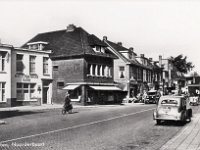 1950, links de Rotterdamsche Bank