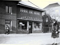 de Gruyter, rechts Phoenix ca 1933