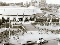 deze is uit 1970 het raadhuis plein is in aanbouw