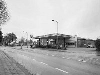 Benzinepomp bij busstation (2)