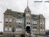 het oorspronkelijke gebouw van de ambachtsschool (3)